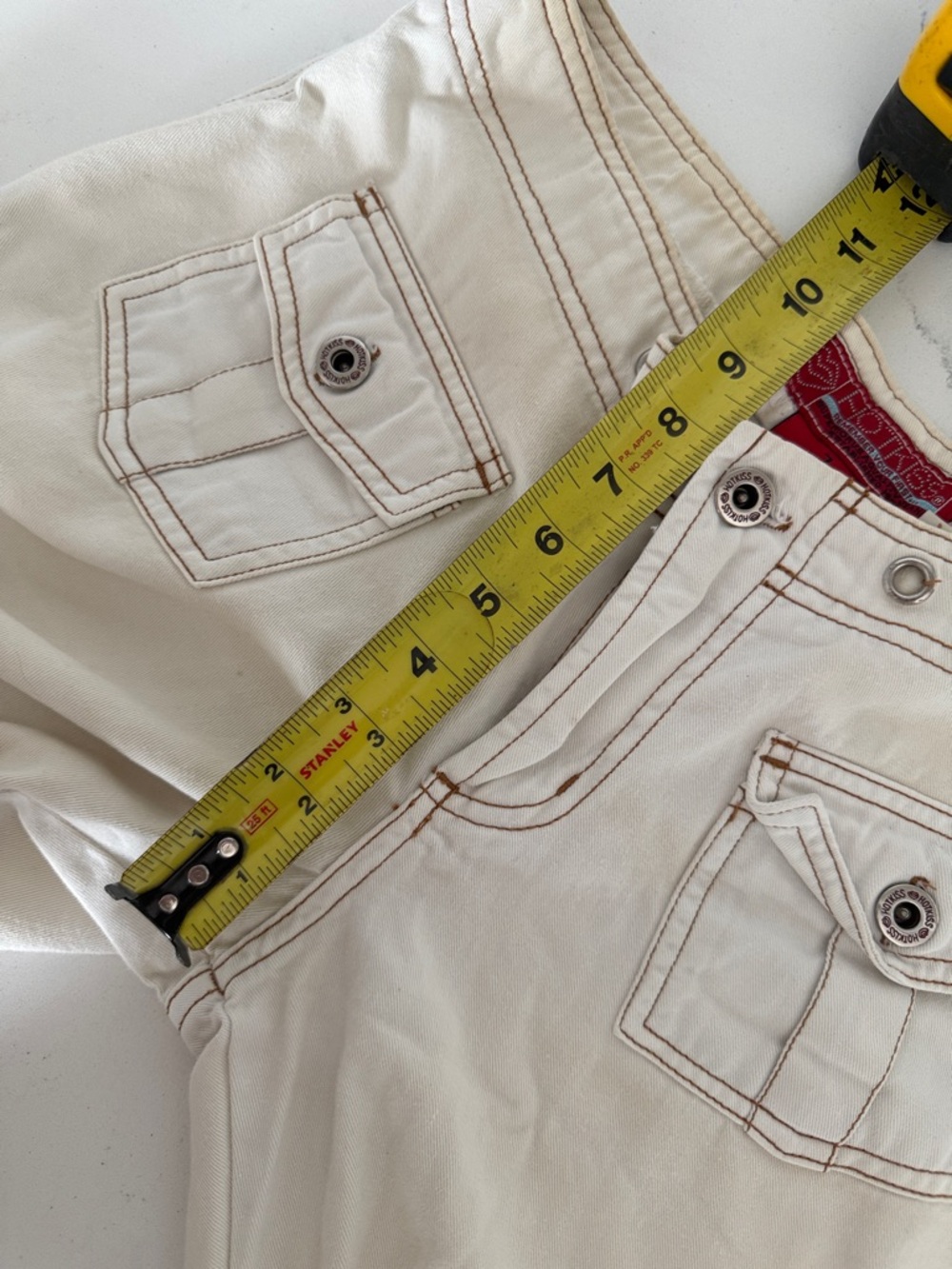 Vintage Hot Kiss low rise Cream Cargo Capri Pants with Red Label - Picture 8 of 8
